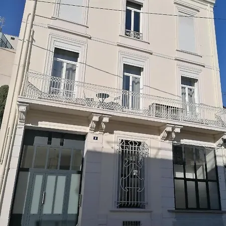 Butterfly Rental Properties Sas, Luxury And Calm Properties, 10 Min Walk From Beach